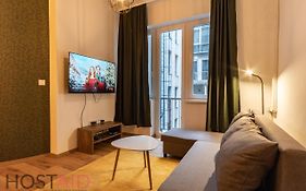 Kd11 Apartment Hostaid